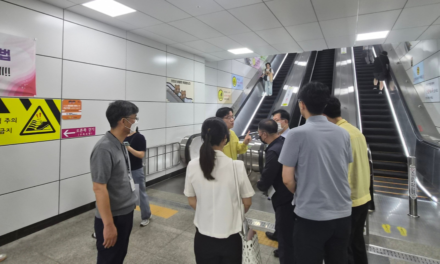 41e97cea-4c7a-4cb3-b751-4c82e16e65f0.jpg