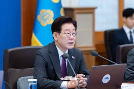 이재명 대통령 "국민 여러분 죄송합니다"... 지지율 하락에 첫 공개 사과
