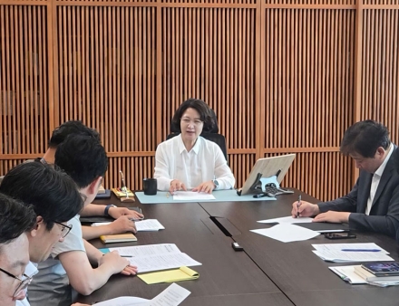 추미애 경기지사 "경기도미래투자공사 설립 추진… 10월 초순까지 반도체 8개 시·광주시와 업무협약"