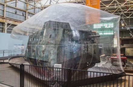 세계에 단 한 대 남은 독일 A7V 전차 '메피스토'…100여 년 전 전차전 역사를 품다